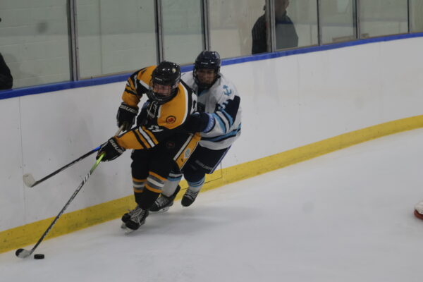 Jr C Pens fall in close game with Admirals in Lantz